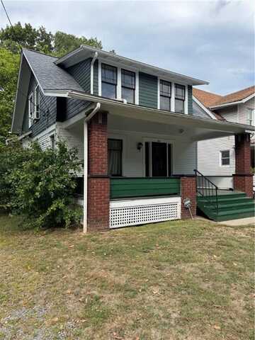 407 Boyles Ave, New Castle, PA 16101