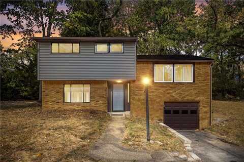 113 Meadowbrook Dr, Coraopolis, PA 15108
