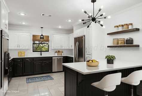 81 Country Club Drive, Canyon, TX 79015