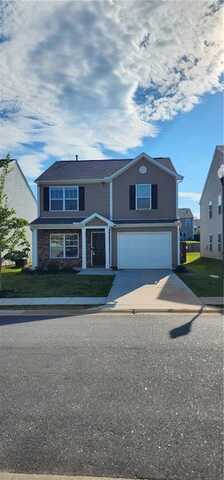 765 Ashwood Way unit: 142, Easley, SC 29640