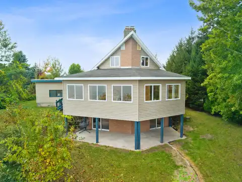 2223 N Partridge Point Road, Alpena, MI 49707