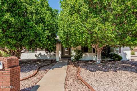 1524 E GRANDVIEW Street, Mesa, AZ 85203