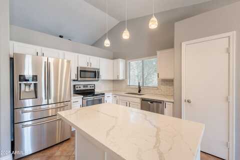 2477 E FLINTLOCK Place, Chandler, AZ 85286