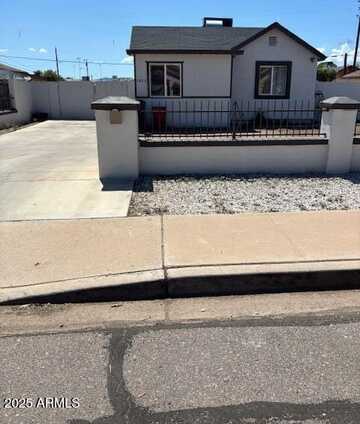 3803 W PORTLAND Street, Phoenix, AZ 85009