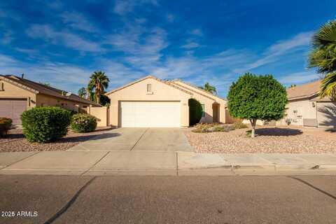 7918 W Salter Drive, Peoria, AZ 85382