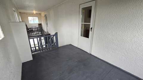 228 Summerlee Ave Unit 3, OAK HILL, WV 25901