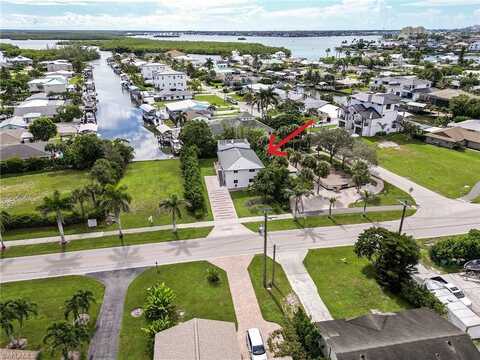 145 Capri, NAPLES, FL 34113