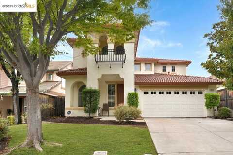 20521 Sarazen Ln, Patterson, CA 95363