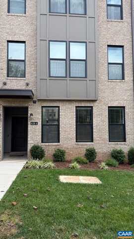 628 NOUSH CT, CHARLOTTESVILLE, VA 22911