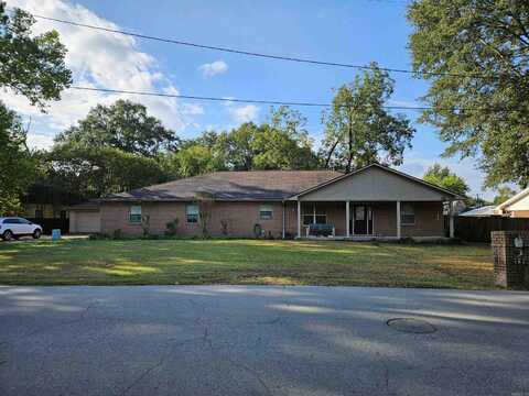201 W College, Beebe, AR 72012