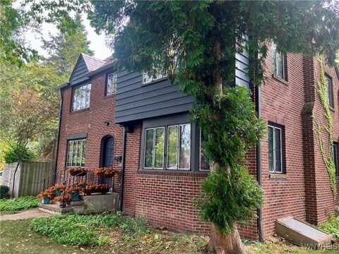 77 Bentham Parkway, Amherst, NY 14226