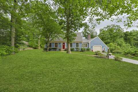 7 Horseshoe Circle, Sandwich, MA 02563