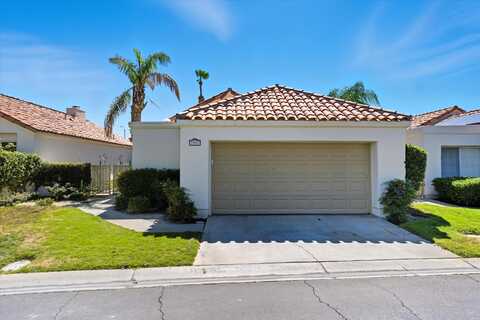 77611 Calle Las Brisas S, Palm Desert, CA 92211