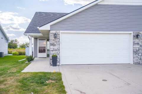 1307 Fair View Drive, Dallas Center, IA 50063