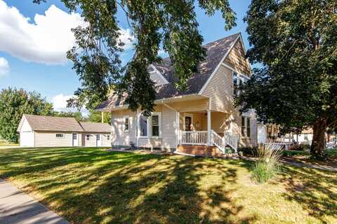 421 W 5th Street, Boone, IA 50036
