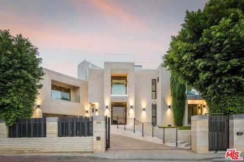 3911 Cody Rd, Sherman Oaks, CA 91403