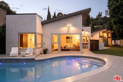 2257 Chelan Dr, Los Angeles, CA 90068