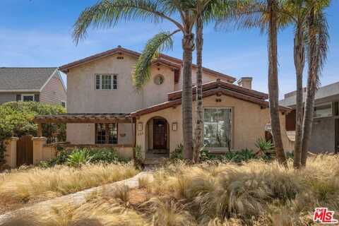 860 Yale St, Santa Monica, CA 90403