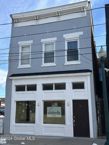 9 N Broadway, Schenectady, NY 12305