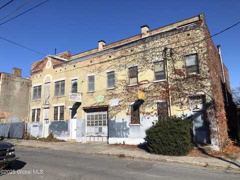 380 Madison Avenue, Albany, NY 12210