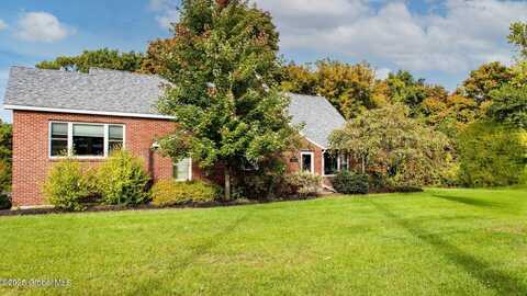 446 N Greenbush Road, Rensselaer, NY 12144