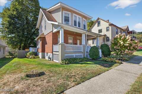 2 N Riverside Park, Mechanicville, NY 12118