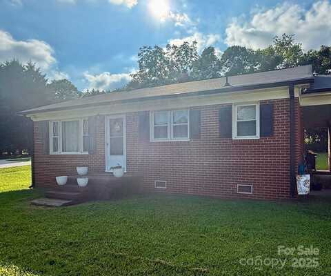 2735 Baker Street, Claremont, NC 28610