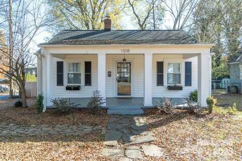 1508 Chippendale Road, Charlotte, NC 28205