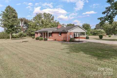 107 Porter Road, Statesville, NC 28625
