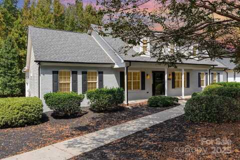3802 Mckee Road, Charlotte, NC 28270