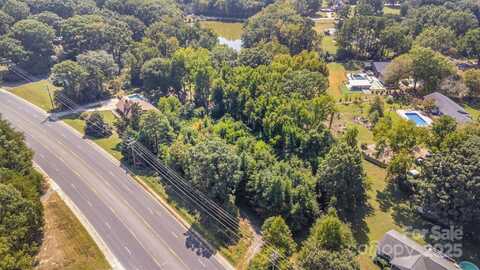 1527 Gold Hill Road, Fort Mill, SC 29708