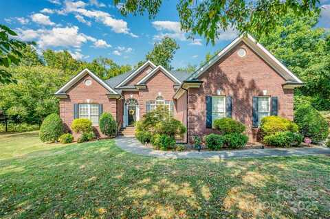 3757 Ayrshire Court, Harrisburg, NC 28075