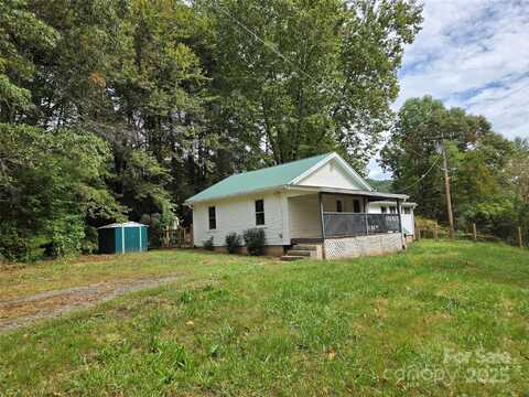 148 Huffman Road, Clyde, NC 28721