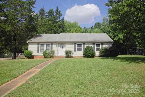 9403 Deer Run Court, Charlotte, NC 28273