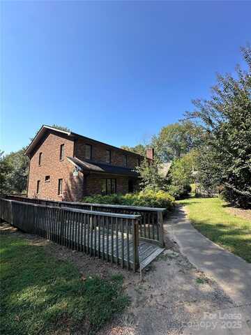 205 Sams Trail, Dallas, NC 28034