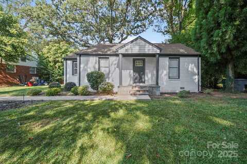 5030 Grapevine Drive, Charlotte, NC 28217