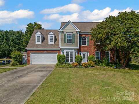 5899 Crimson Oak Court, Harrisburg, NC 28075