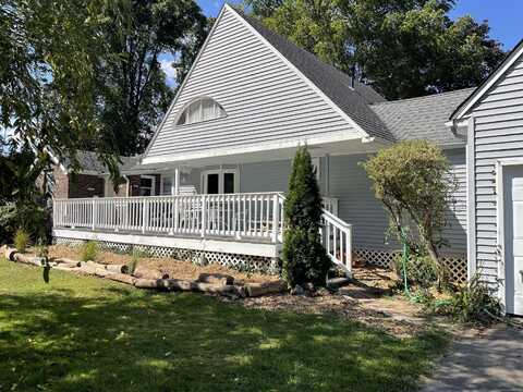 125 Old Sachems Head Road, Guilford, CT 06437