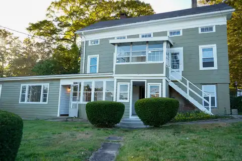 76 Skinner Street, East Hampton, CT 06424