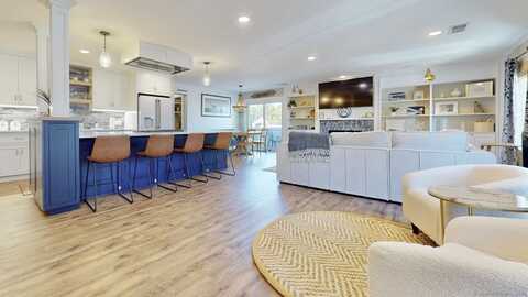 19 Dixon Street, Milford, CT 06460