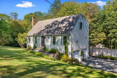 69 Forsyth Road, Montville, CT 06370