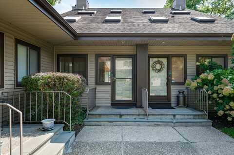 2437 Bedford Street, Stamford, CT 06905