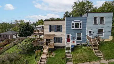 321 N 8th Ave W, Duluth, MN 55805