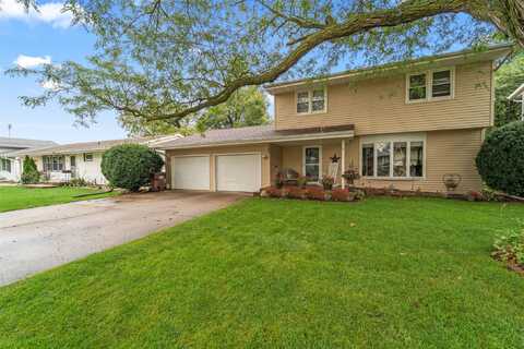 723 16th Street, Nevada, IA 50201