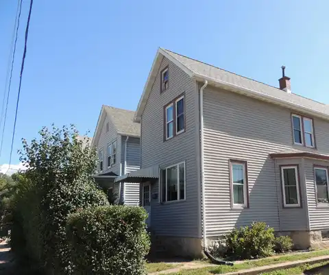 232 E 27th, Dubuque, IA 52001