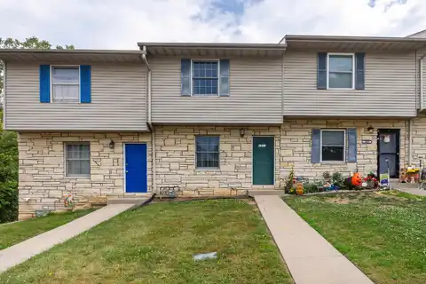 2820 John F Kennedy, Dubuque, IA 52001