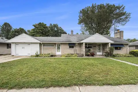126 S Ironwood Drive, South Bend, IN 46615