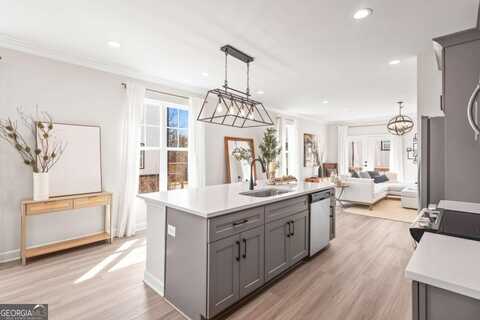 1967 Hollywood RD NW 18, Atlanta, GA 30318