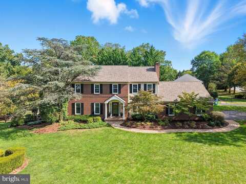 535 Beaumont Cir, West Chester, PA 19380