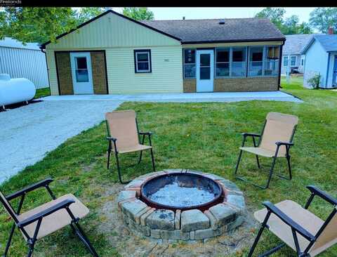 1905 S Arlington Drive, Marblehead, OH 43440